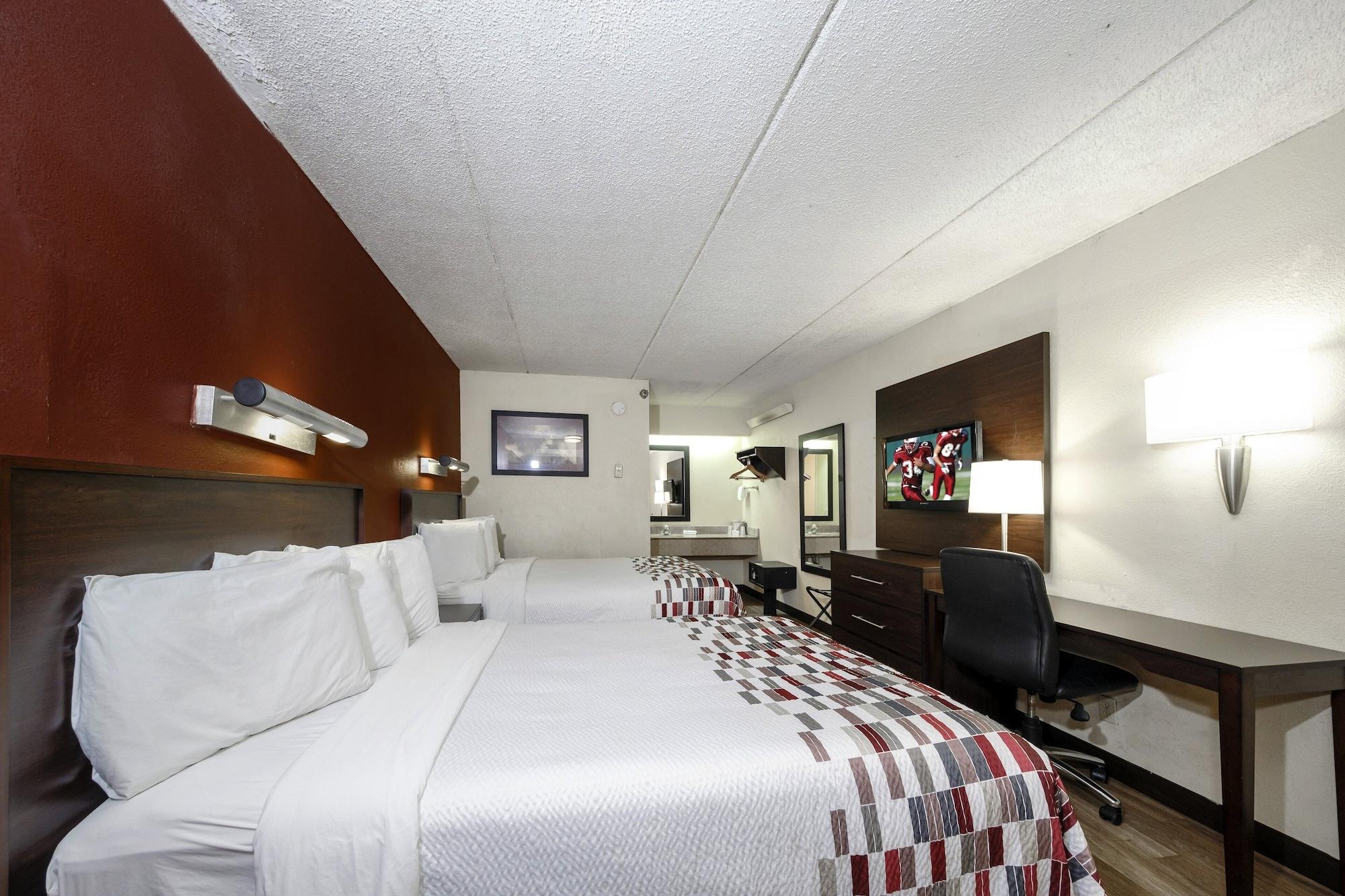 Red Roof Inn Tampa - Brandon Екстер'єр фото