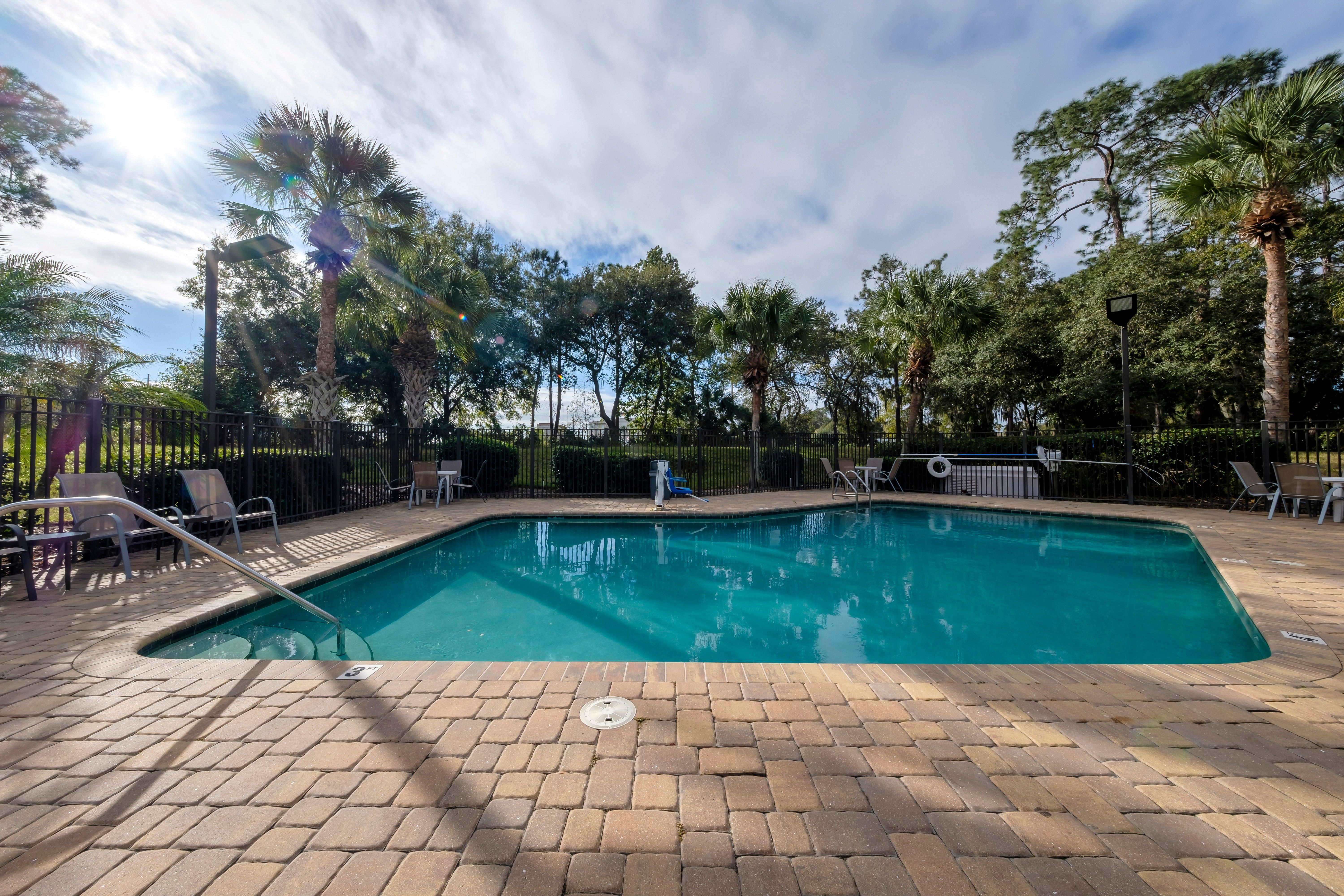 Red Roof Inn Tampa - Brandon Екстер'єр фото