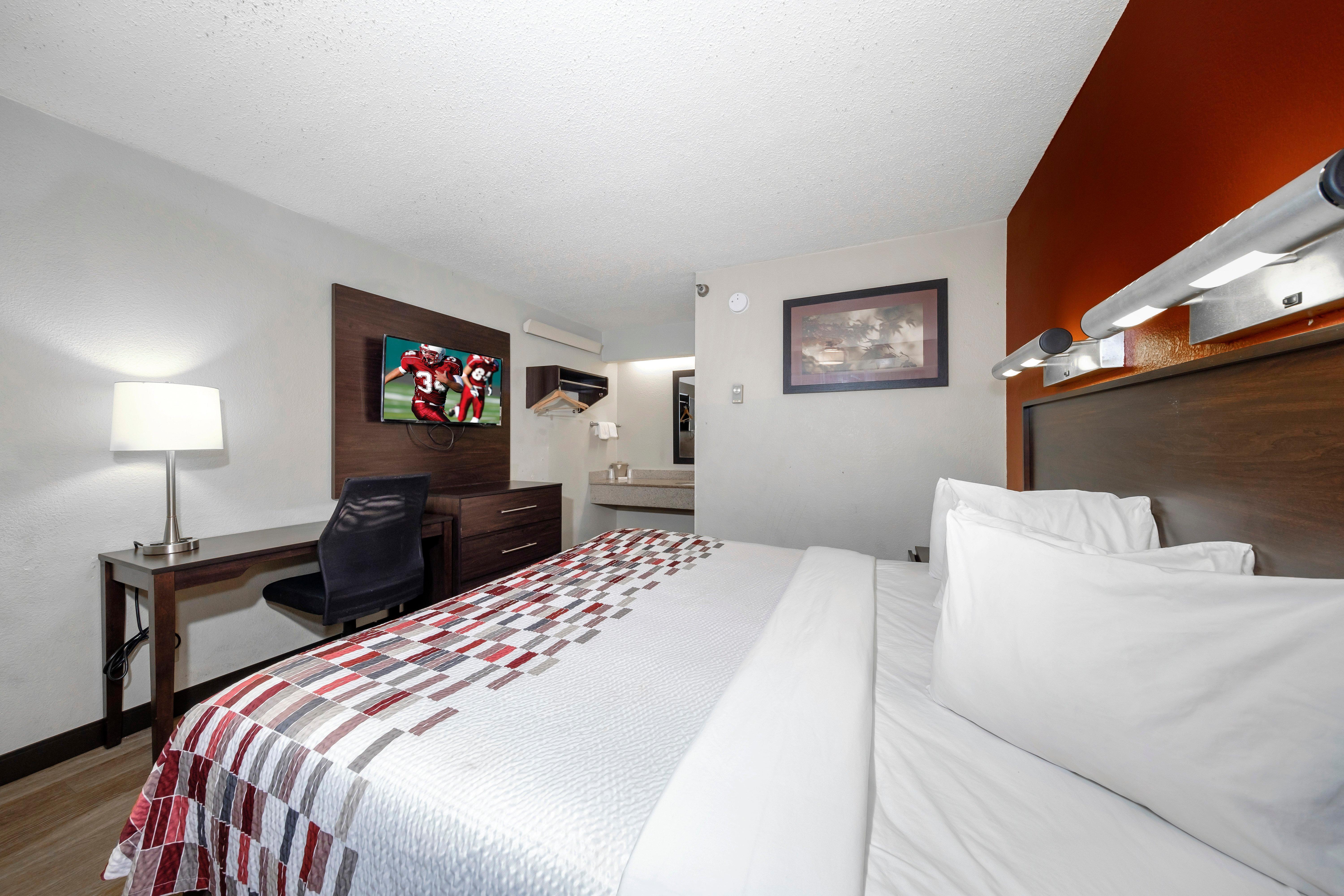 Red Roof Inn Tampa - Brandon Екстер'єр фото