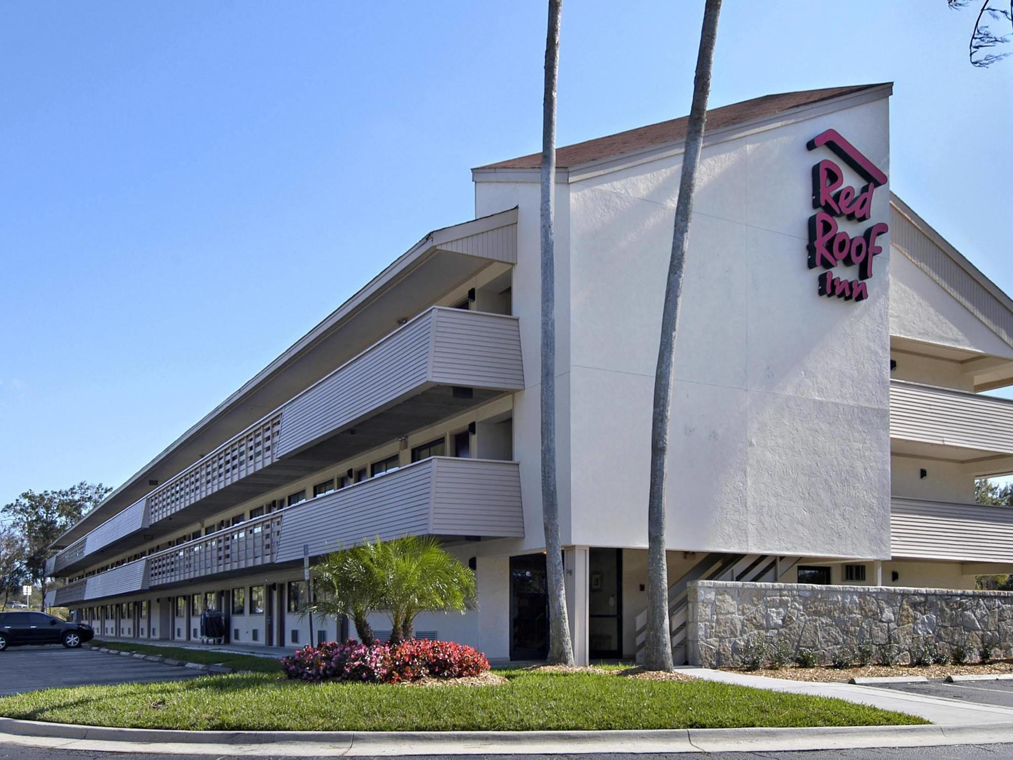 Red Roof Inn Tampa - Brandon Екстер'єр фото